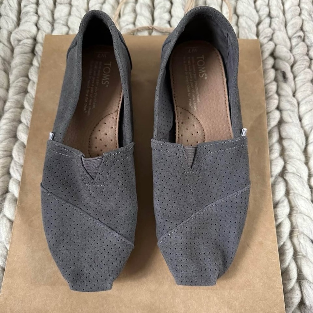 TOMS